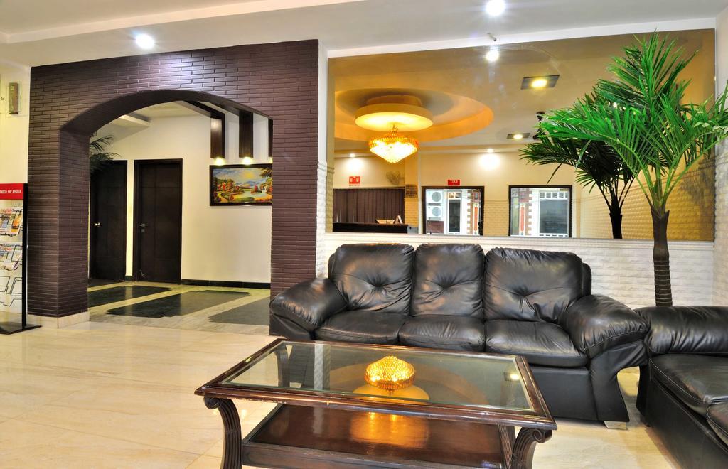 Arihant Inn-Near Blk Hospital New Delhi Luaran gambar