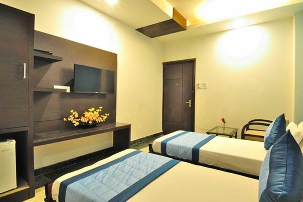Arihant Inn-Near Blk Hospital New Delhi Luaran gambar